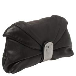 Pre Owned Giuseppe Zanotti Black Pleated Leather Flap Clutch