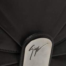 Pre Owned Giuseppe Zanotti Black Pleated Leather Flap Clutch