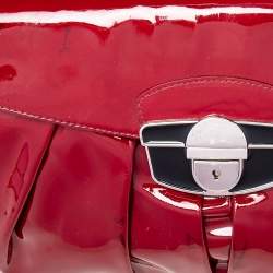 Giuseppe Zanotti Red/Black Satin And Pleated Patent Leather Flap Clutch