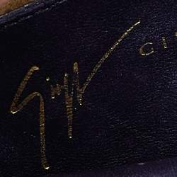 Pre Owned Giuseppe Zanotti Black Leather Logo Shoulder Bag