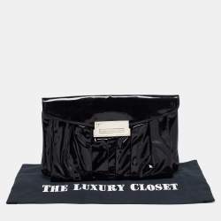 Pre Owned Giuseppe Zanotti Black Pleated Patent Leather Flap Clutch