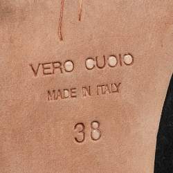 Pre Owned صندل جوسيبي زانوتي أسود جلد مقلوب مقاس 38