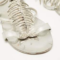 مملوكة مسبقًا Giuseppe Zanotti Silver Leather Fishbone Embellished Ankle Strap Sandals Size 36