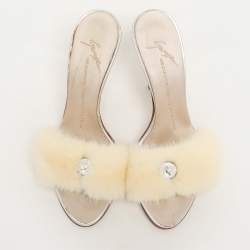 مملوكة مسبقًا Giuseppe Zanotti Cream Faux Fur Crystal Embellished Sandals Size 36.5