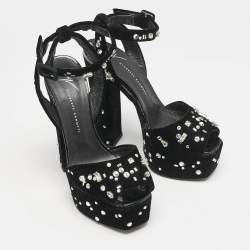 Pre Owned Giuseppe Zanotti Black Velvet Crystal Embellished Ankle Strap Platform Sandals Size 36