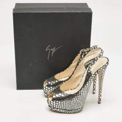 Giuseppe Zanotti Gold/Black Python Embossed Leather Sharon Platform Pumps Size 39