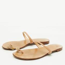 Pre Owned Giuseppe Zanotti Beige Leather Crystal Embellished Toe Ring Flat Sandals Size 38.5