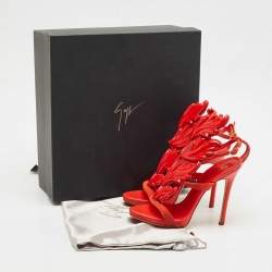 مملوكة مسبقًا Giuseppe Zanotti Red Suede Cruel Wing Ankle Strap Sandals Size 36