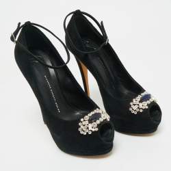 Pre Owned Giuseppe Zanotti Black Suede Crystal Embellished Ankle Strap Peep Toe Platform Pumps Size 40.5