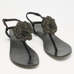 Pre Owned Giuseppe Zanotti Black Velvet Crystal Embellished Flower Flat Thong Sandals Size 36