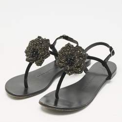 Pre Owned Giuseppe Zanotti Black Velvet Crystal Embellished Flower Flat Thong Sandals Size 36