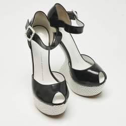 Pre Owned Giuseppe Zanotti Black/White Patent Leather Peep Toe Heel Less Platform Ankle Strap Sandals Size 39