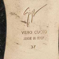 مملوكة مسبقًا Giuseppe Zanotti Black Woven Leather Shark Tooth Embellish Smoking Slippers Size 37