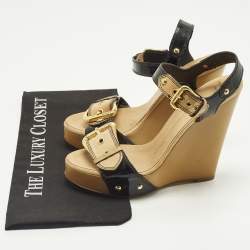 Pre Owned صندل بكعب إسفين وبحزام للكاحل جوسيبي زانوتي جلد أسود وجلد براءات اختراع مقاس 38