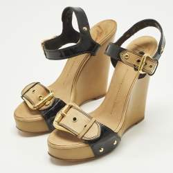 Pre Owned صندل بكعب إسفين وبحزام للكاحل جوسيبي زانوتي جلد أسود وجلد براءات اختراع مقاس 38