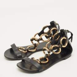 مملوكة مسبقًا صندل جوسيبي زانوتي جلد أسود حلقات ذهبية سير حرف T مقاس 37