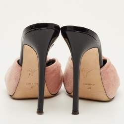 Pre Owned صندل جوسيبي زانوتي مخمل زهري فاتح معقود مقاس 35