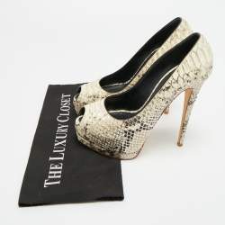 Pre Owned Giuseppe Zanotti Sharon Size 38.5 Cream Python Embossed Leather Peep Toe Pumps