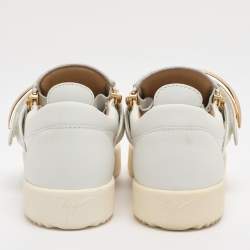 مملوكة مسبقًا Giuseppe Zanotti Shark Tooth Size 40 White Leather Low Top Sneakers