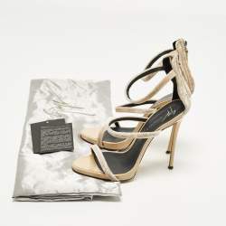 Pre Owned صندل جوسيبي زانوتي هارموني جلد فويل ذهبي مقاس 37