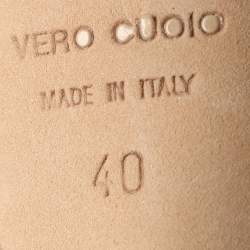 مملوكة مسبقًا Giuseppe Zanotti Crystal Embellished Size 40 Gold Leather Ankle Strap Sandals