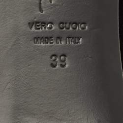 مملوكة مسبقًا حذاء سموكينغ كاب تو قماش مخملي ومعدني أسود جوزيبي زانوتي مقاس 39