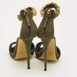 مملوكة مسبقًا Giuseppe Zanotti Size 37.5 Green Suede Embellished Ankle Strap Sandals