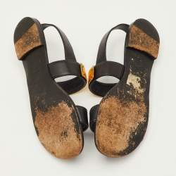 مملوكة مسبقًا صندل جوسيبي زانوتي جلد أسود مسطح مقاس 36