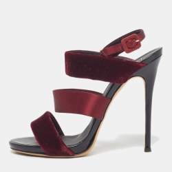 مملوكة مسبقًا صندل جوسيبي زانوتي حزام مخطط ساتان ومخمل خمري مقاس 38.5