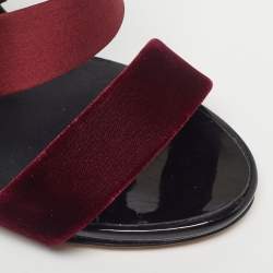 مملوكة مسبقًا صندل جوسيبي زانوتي حزام مخطط ساتان ومخمل خمري مقاس 38.5