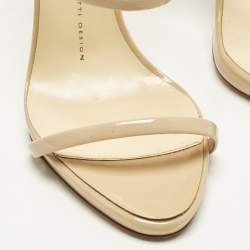 Pre Owned صندل جوسيبي زانوتي "هارموني" جلد لامع بيج مقاس 42