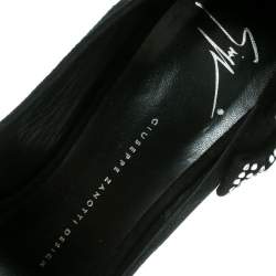 Pre Owned حذاء كعب عالي جوسيبي زانوتي سويدي مزخرف فيونكة كريستال أسود مقاس 40