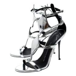 Pre Owned صندل جوسيبي زانوتي سيور جلد فضي ميتالك مقاس 38