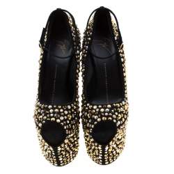 مملوكة مسبقًا Giuseppe Zanotti Black Suede Crystal Embellished Exaggerated Wedge Platform Pumps Size 36.5