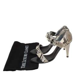 مملوكة مسبقًا صندل جوسيبي زانوتي مقدمة مفتوحة سير بإبزيم جلد ثعبان بيج و أسود مقاس 38