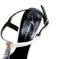 Pre Owned صندل جوسيبي زانوتي جلد ميتاليك ثلاثي اللون بحزام للكاحل كعب مربع سميك مقاس 36.5