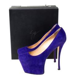 Pre Owned حذاء كعب عالي جوسيبي زانوتي سويدي بنفسجي نعل سميك مقاس 40