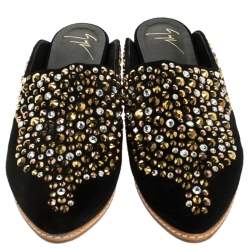 مملوكة مسبقًا Giuseppe Zanotti Black Suede Leather Studded Pointed Toe Flat Mules Size 39