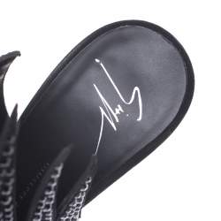 Pre Owned Giuseppe Zanotti Black Suede Crystal Embellished Open Toe Mule Sandals Size 39