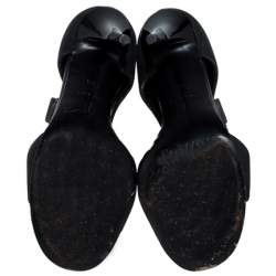 مملوكة مسبقًا صندل جوسيبي زانوتي سير حرف T مرصع رباط مطاطي وجلد أسود مقاس 38ز5