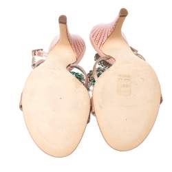 مملوكة مسبقًا صندل جوسيبي زانوتي ساتان وردي فاتح وجلد نقشة السحالي مزخرف كريستال بحزام للكاحل مقاس 35.5