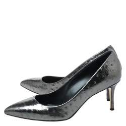 مملوكة مسبقًا Giuseppe Zanotti Metallic Grey Ostrich Embossed Leather Lucrezia Pointed Toe Pumps Size 40