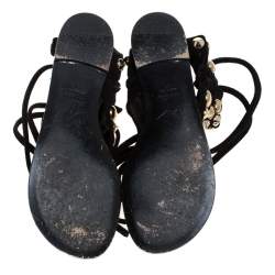 مملوكة مسبقًا صندل فلات جوسيبي زانوتي سويدي أسود مرصع بحزام للكاحل مقاس 37