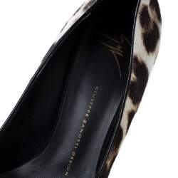 Pre Owned Giuseppe Zanotti Blue/Brown Leopard Print Calf Hair Yvette Pointed Pumps Size 40