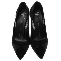 Pre Owned حذاء كعب عالي جوسيبي زانوتي مقدمة مدببة شبك وسويدي أسود مقاس 41