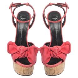 مملوكة مسبقًا Giuseppe Zanotti Pink Suede Cork Heel Platform Denny Ankle Strap Sandals Size 40.5