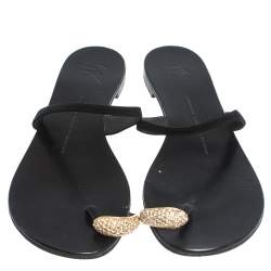 Pre Owned Giuseppe Zanotti Black Suede Crystal Toe Ring Sandals Size 39