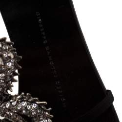 مملوكة مسبقًا Giuseppe Zanotti Black Satin Crystal Embellished Dragon Ankle Strap Flat Sandals Size 39