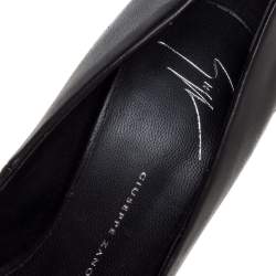 مملوكة مسبقًا Giuseppe Zanotti Black Leather Platform Metal Heel Pumps Size 36