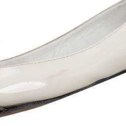 Giuseppe Zanotti White Patent Leather And Striped Fabric Crystal Embellished Ballet Flats Size 38